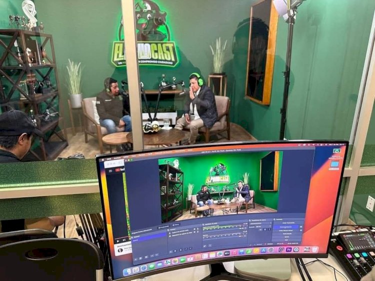 Gobernador Ricardo Gallardo Cardona Lanza "El PolloCast"